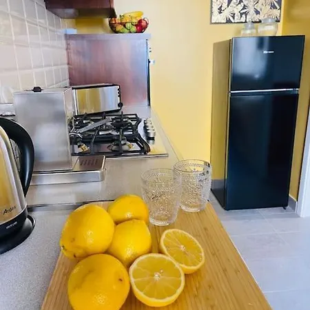 Cozy Gianicolense 3bdr Hébergement de vacances *